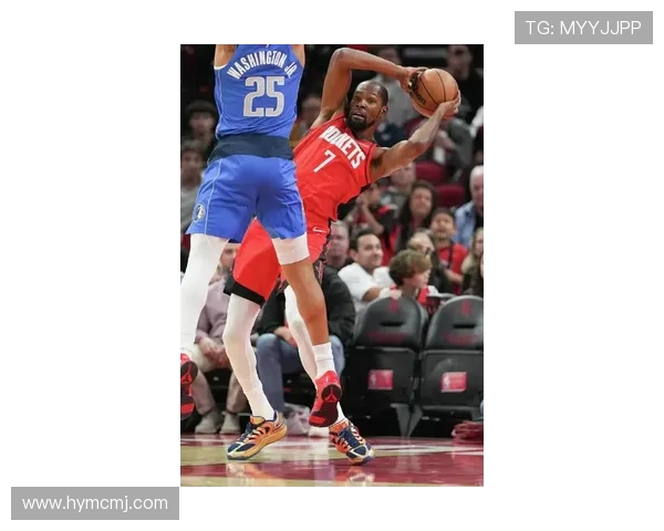 杜兰特谈比赛心态：让自己像在战壕拼杀一样投入，享受艰苦训练与挑战